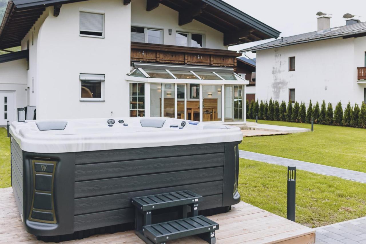 Spa Chalet By We Rent Zell am See Buitenkant foto