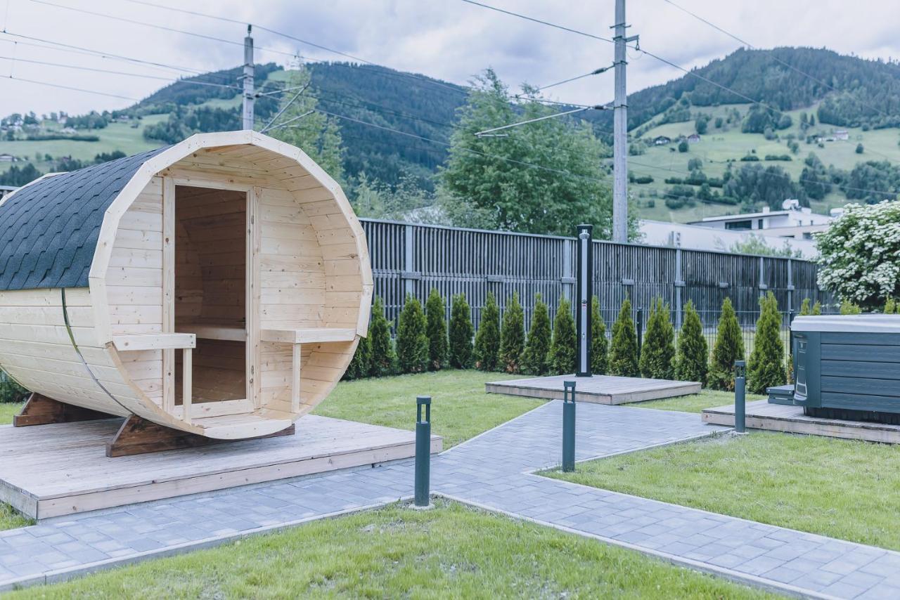 Spa Chalet By We Rent Zell am See Buitenkant foto