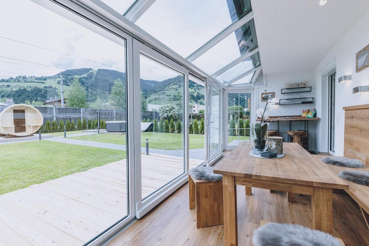 Spa Chalet By We Rent Zell am See Buitenkant foto