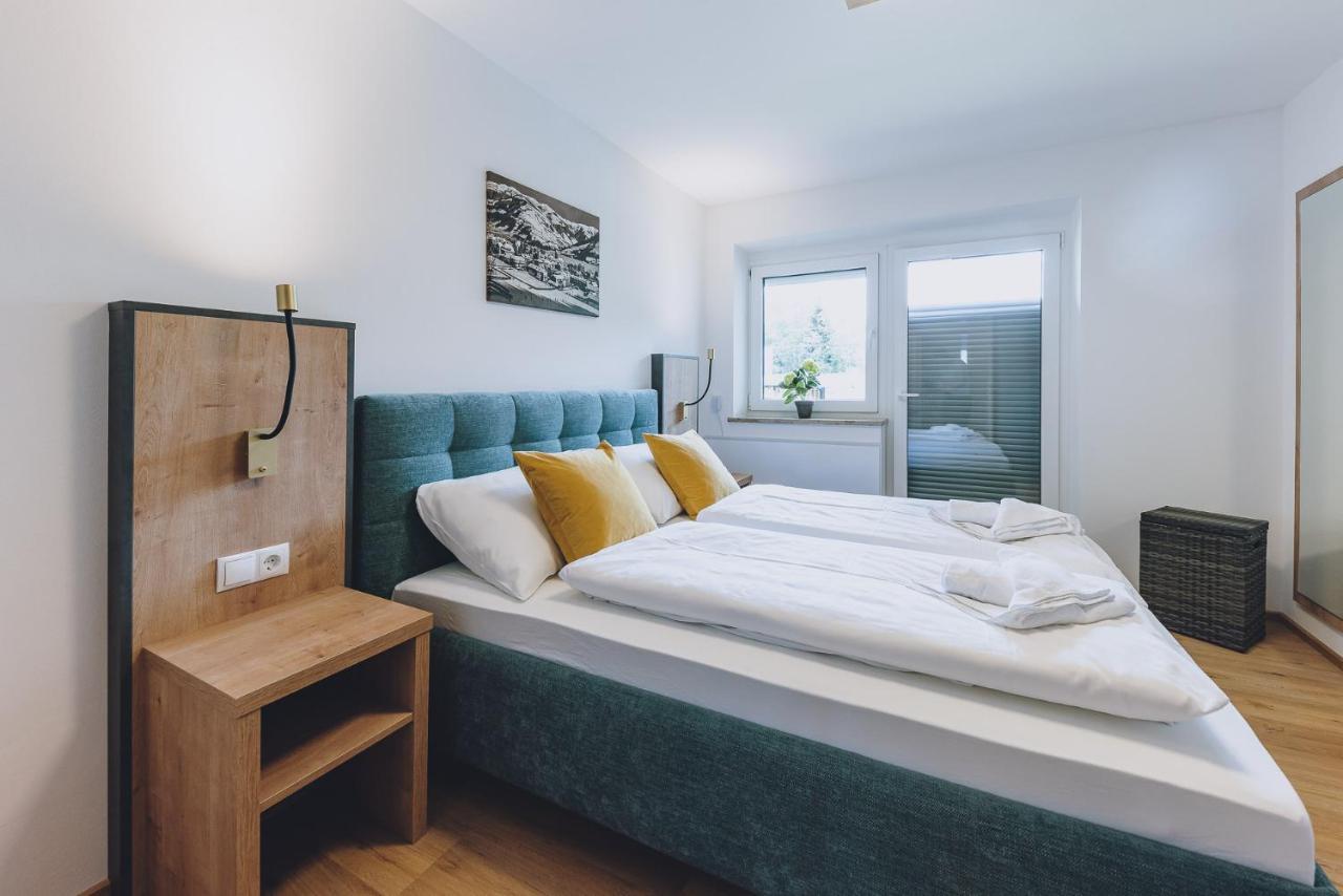 Spa Chalet By We Rent Zell am See Buitenkant foto